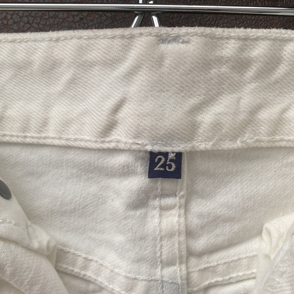 NWT!⭐️Carmar Hermia white jeans, Size 25 - Picture 3 of 6